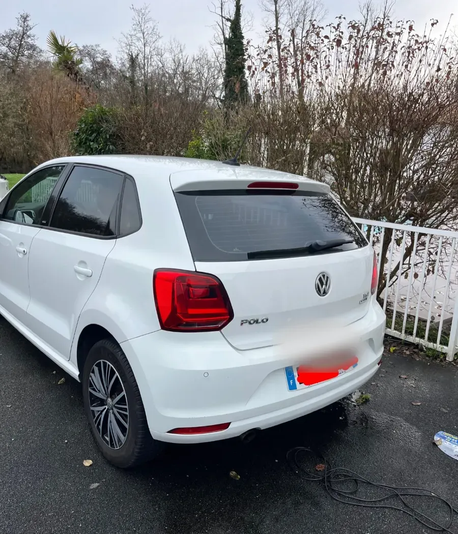 Volkswagen Polo, extérieur arrière après nettoyage par LGRC Detailing