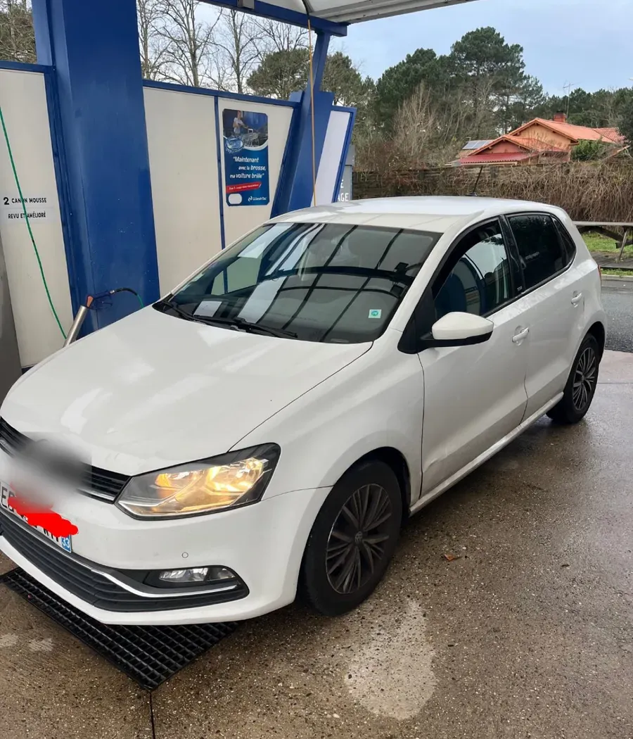 Volkswagen Polo, extérieur avant avant nettoyage