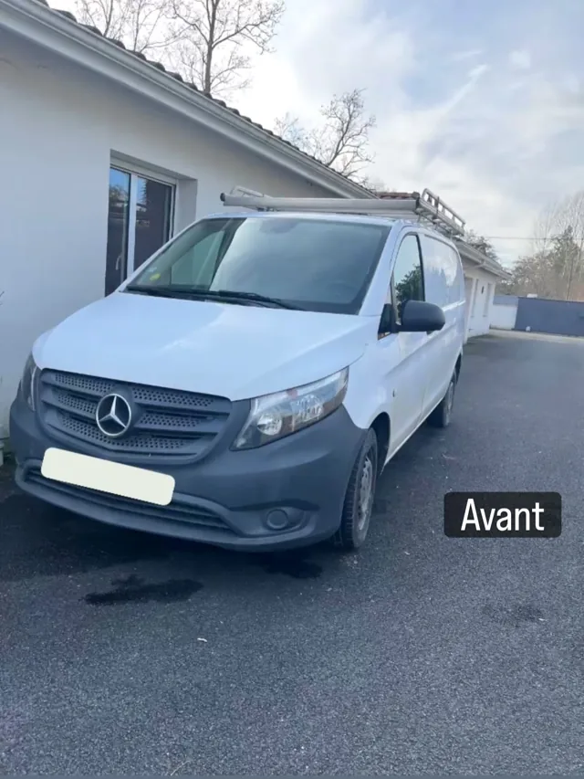 Mercedes Vito — extérieur, avant nettoyage